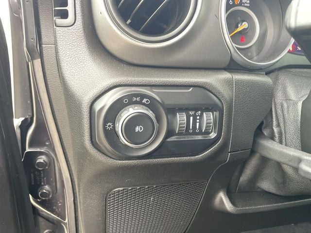 2021 Jeep Wrangler Willys Sport