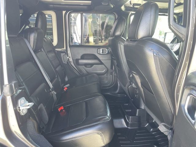 2021 Jeep Wrangler Unlimited Sahara Altitude