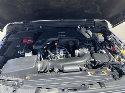 2021 Jeep Wrangler Unlimited Sahara Altitude