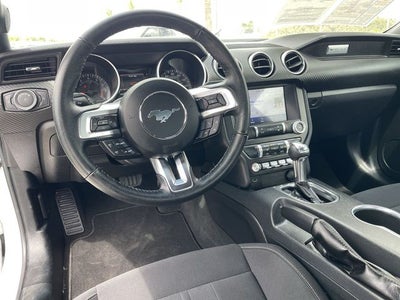 2022 Ford Mustang EcoBoost