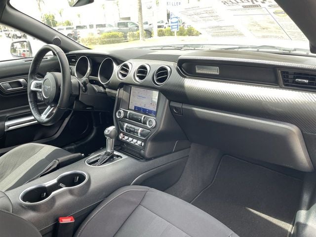 2022 Ford Mustang EcoBoost