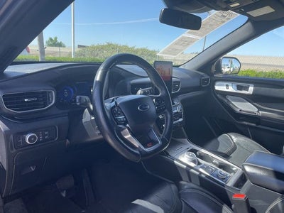 2021 Ford Explorer ST