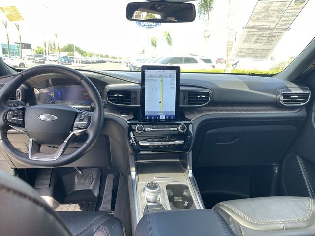 2022 Ford Explorer Platinum