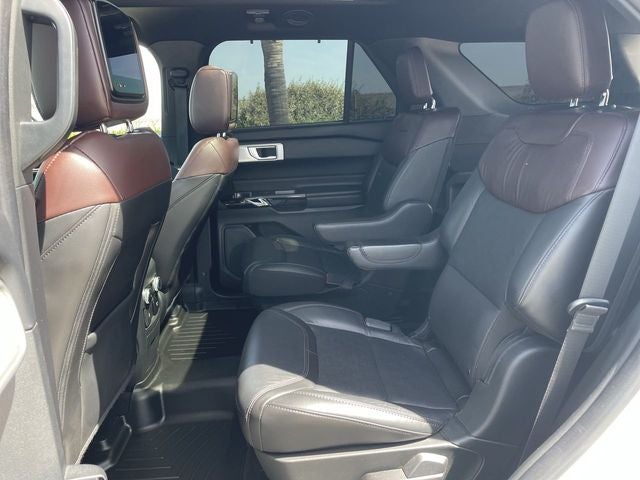 2022 Ford Explorer Platinum