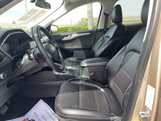 2021 Ford Escape SEL