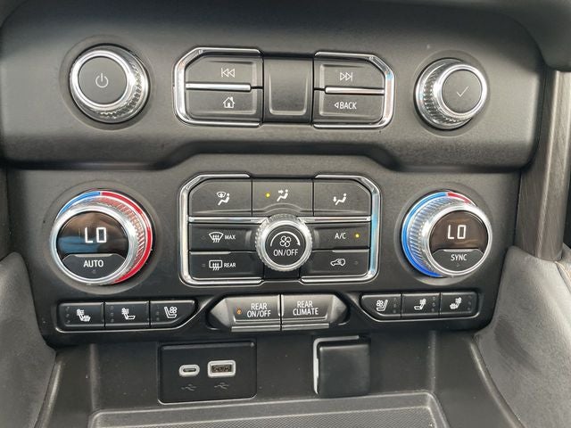 2024 GMC Yukon AT4