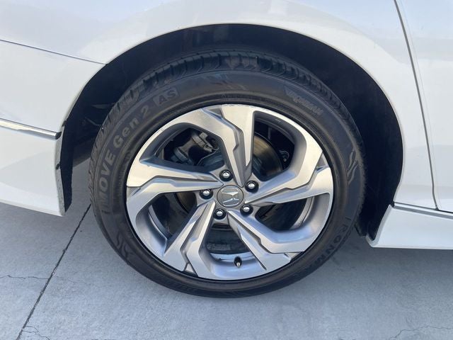 2019 Honda Accord EX