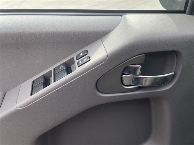 2020 Nissan Frontier SV