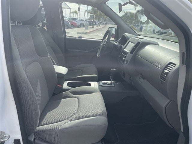 2020 Nissan Frontier SV