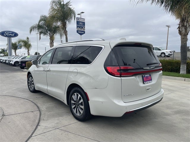 2021 Chrysler Pacifica Touring L