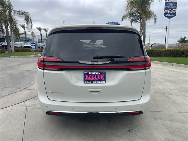 2021 Chrysler Pacifica Touring L