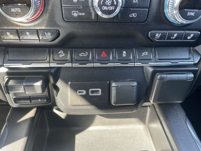 2022 GMC Sierra 1500 Limited AT4