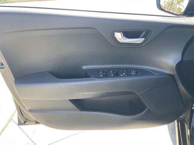 2023 Kia Rio LX