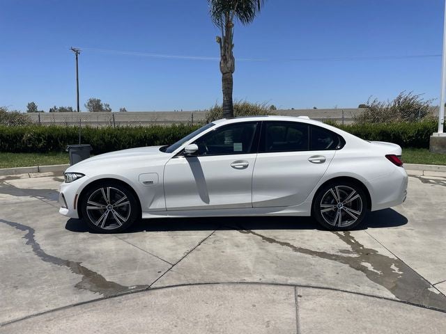 2023 BMW 3 Series 330e iPerformance