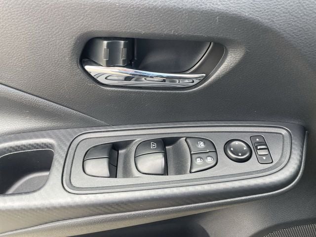 2024 Nissan Versa 1.6 SV