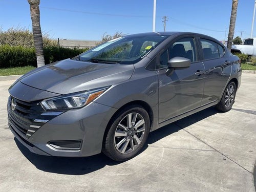 2023 Nissan Versa 1.6 SV
