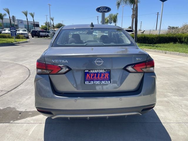 2023 Nissan Versa 1.6 SV