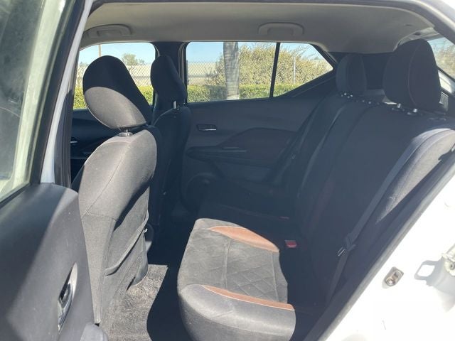 2019 Nissan Kicks SR