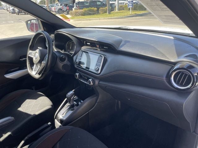 2019 Nissan Kicks SR