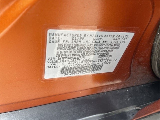 2022 Nissan Kicks SR