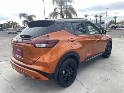 2022 Nissan Kicks SR