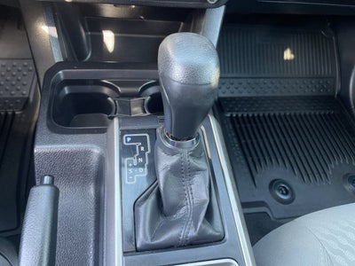 2022 Toyota Tacoma SR5 V6