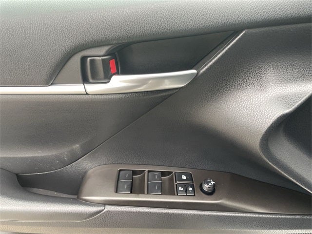 2023 Toyota Camry Hybrid SE Nightshade Edition