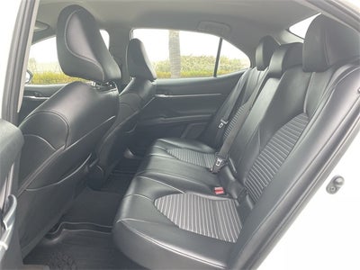 2023 Toyota Camry Hybrid SE Nightshade Edition