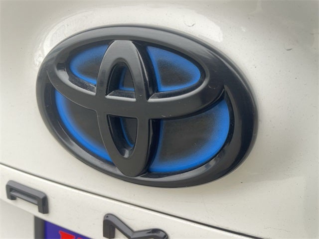 2023 Toyota Camry Hybrid SE Nightshade Edition