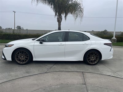 2023 Toyota Camry Hybrid SE Nightshade Edition