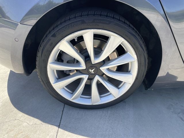 2019 Tesla Model 3 Mid Range