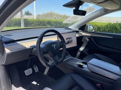 2023 Tesla Model Y Performance