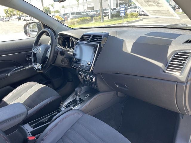 2025 Mitsubishi Outlander Sport 2.0 SE