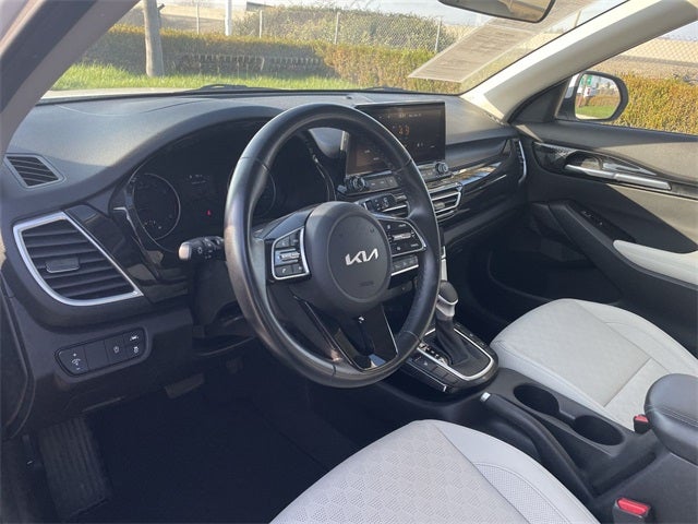 2022 Kia Seltos EX
