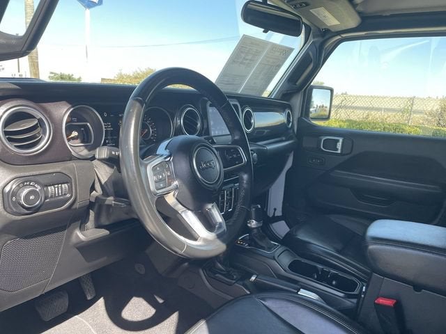 2020 Jeep Wrangler Unlimited Sahara Altitude 4x4
