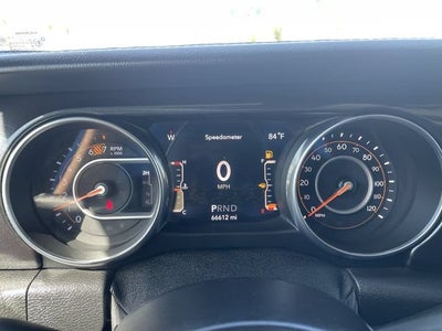 2020 Jeep Wrangler Unlimited Sahara Altitude 4x4