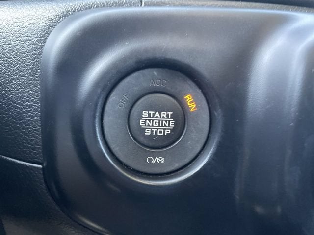 2020 Jeep Wrangler Unlimited Sahara Altitude 4x4