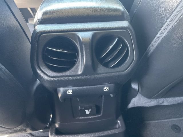 2020 Jeep Wrangler Unlimited Sahara Altitude 4x4