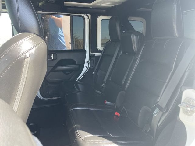 2020 Jeep Wrangler Unlimited Sahara Altitude 4x4