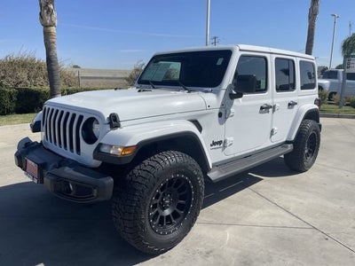 2020 Jeep Wrangler Unlimited Sahara Altitude 4x4