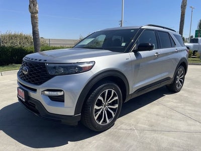 2023 Ford Explorer ST-Line