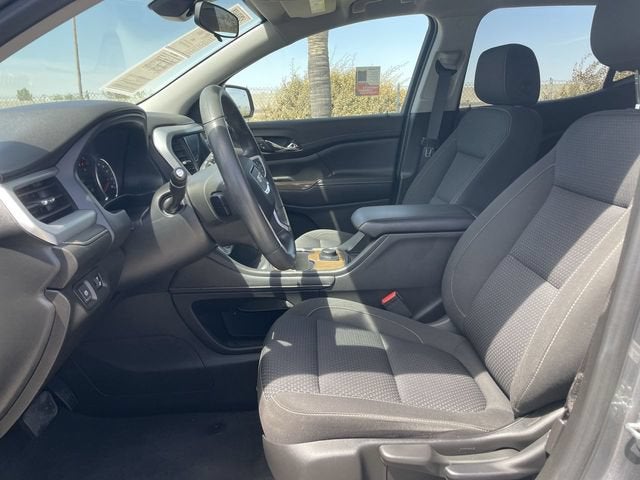 2022 GMC Acadia SLE