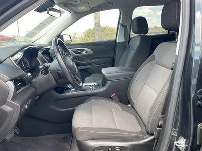 2021 Chevrolet Traverse LT Cloth