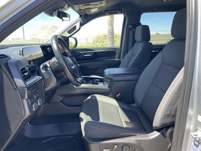 2025 Chevrolet Suburban LS