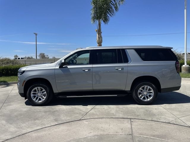 2025 Chevrolet Suburban LS