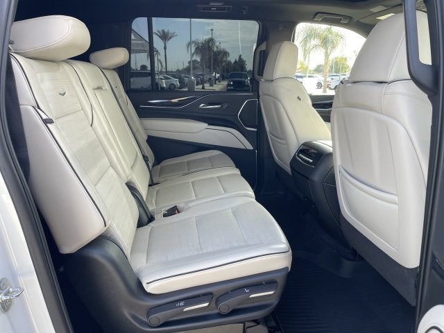 2023 Cadillac Escalade ESV 4WD Sport