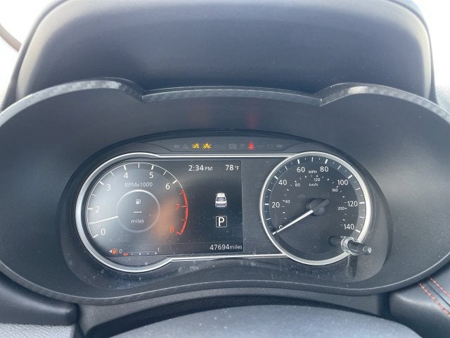 2025 Nissan Versa SR