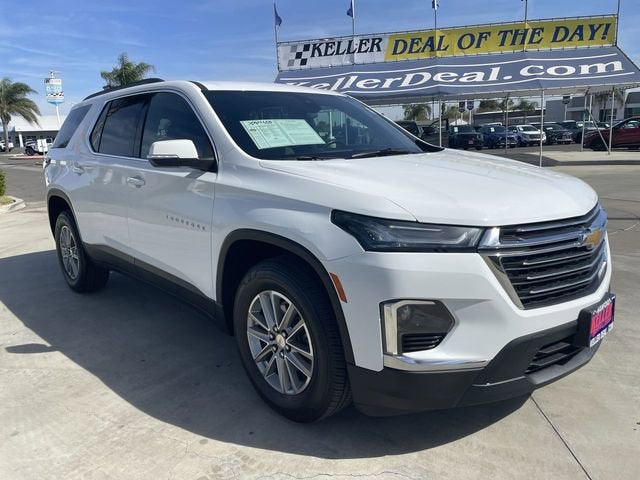 2023 Chevrolet Traverse LT Cloth