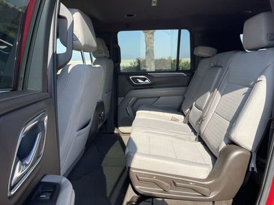 2023 Chevrolet Suburban LS