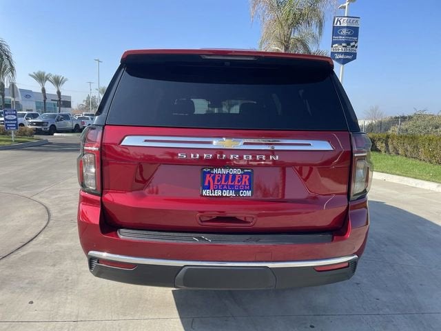 2023 Chevrolet Suburban LS